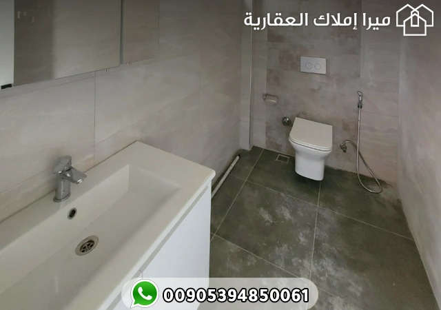 فيلا 3 طوابق للبيع في طرابزون 5 غرف وصالة ضمن مجمع سكني آمن