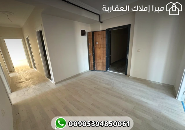 شقة 3 غرف وصالة للبيع في طرابزون يومرا بسعر مميز جدا ضمن مجمع سكني كامل الخدمات