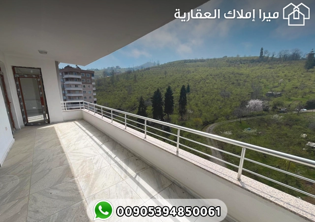 للبيع شقة 3 غرف وصالة مطلة على الطبيعة في يومرا طرابزون